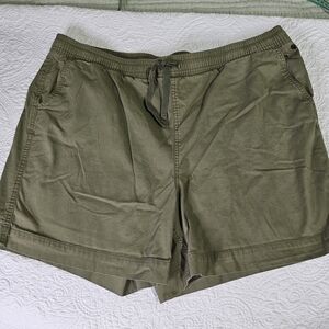 Womens LL Bean Shorts Size 18w
